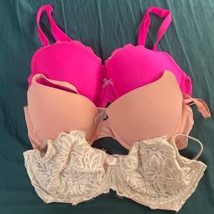 Lot of 34d bras